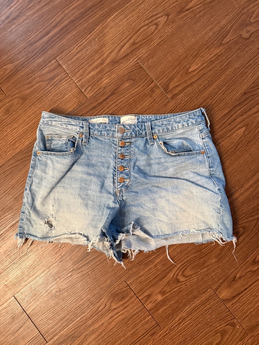 Universal Thread Vintage Midi Distressed Denim Shorts - Women